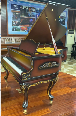 托马斯钢琴国际知名品牌168五条腿哑光雕花豪华人民币：268000元